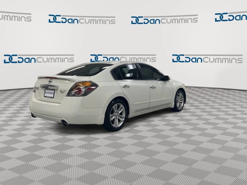 2010 Nissan Altima 3.5 SR