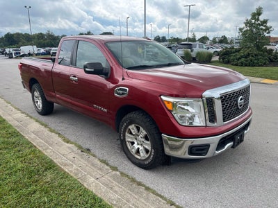2017 Nissan Titan SV