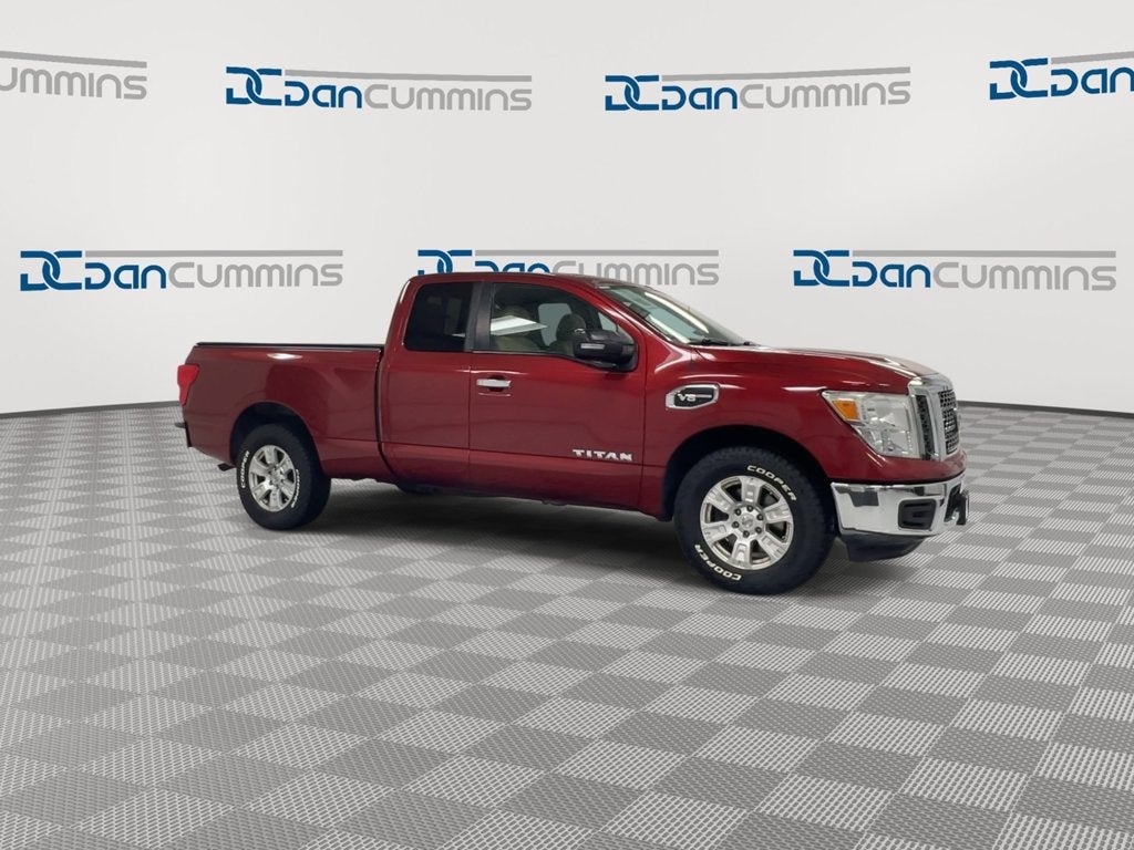 2017 Nissan Titan SV