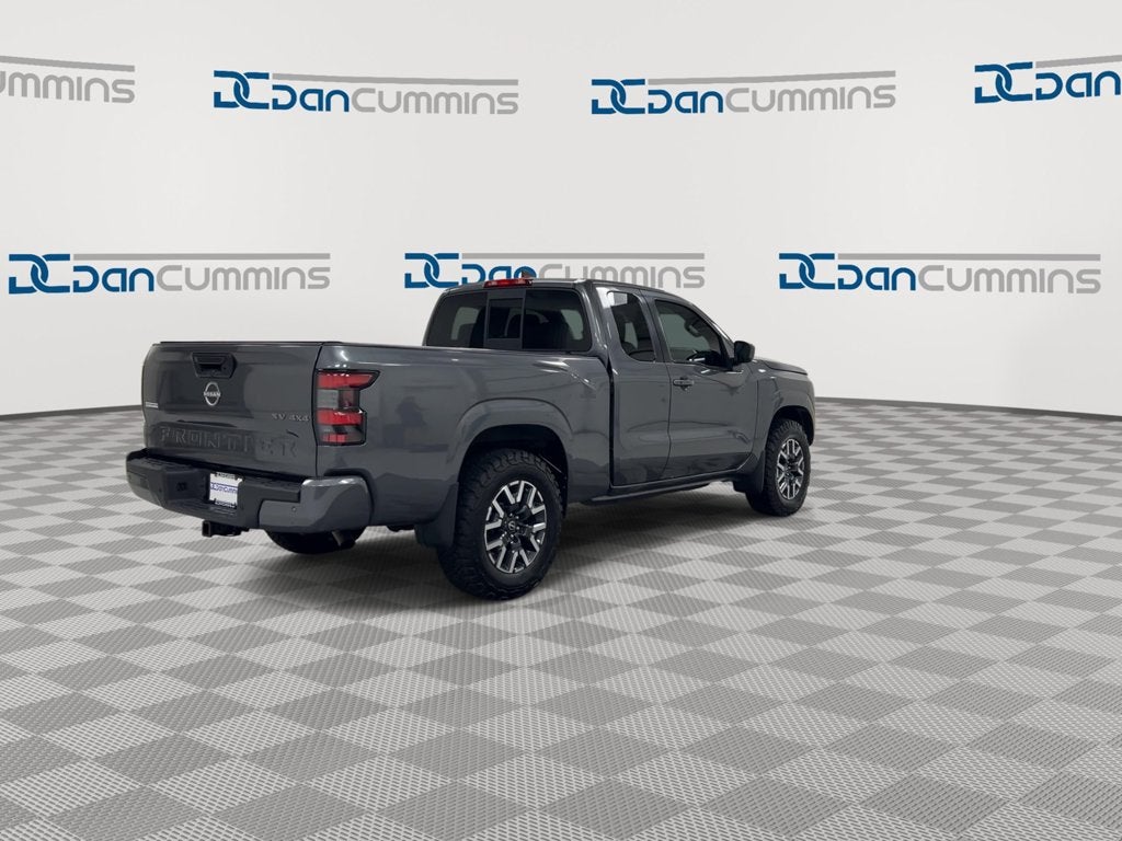 2022 Nissan Frontier SV