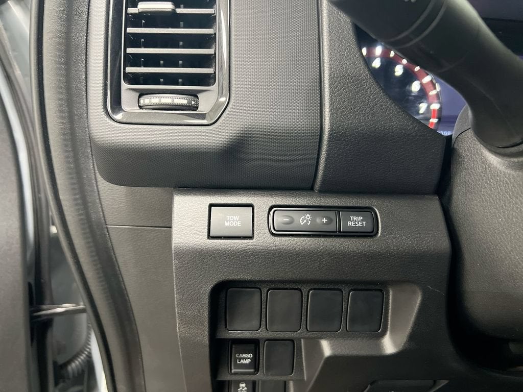 2024 Nissan Frontier PRO-X