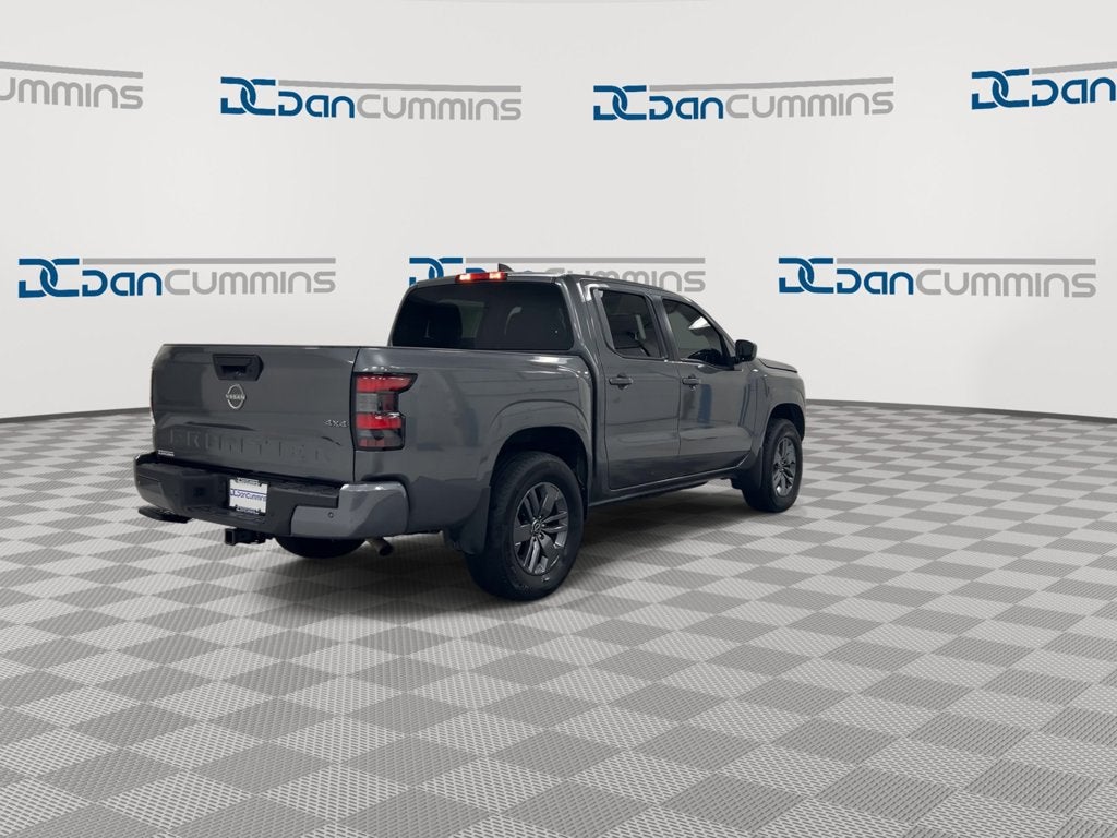 2025 Nissan Frontier SV