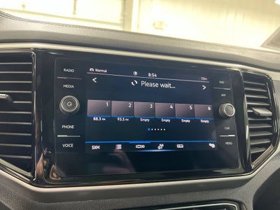 2022 Volkswagen Atlas Cross Sport 2.0T SEL R-Line