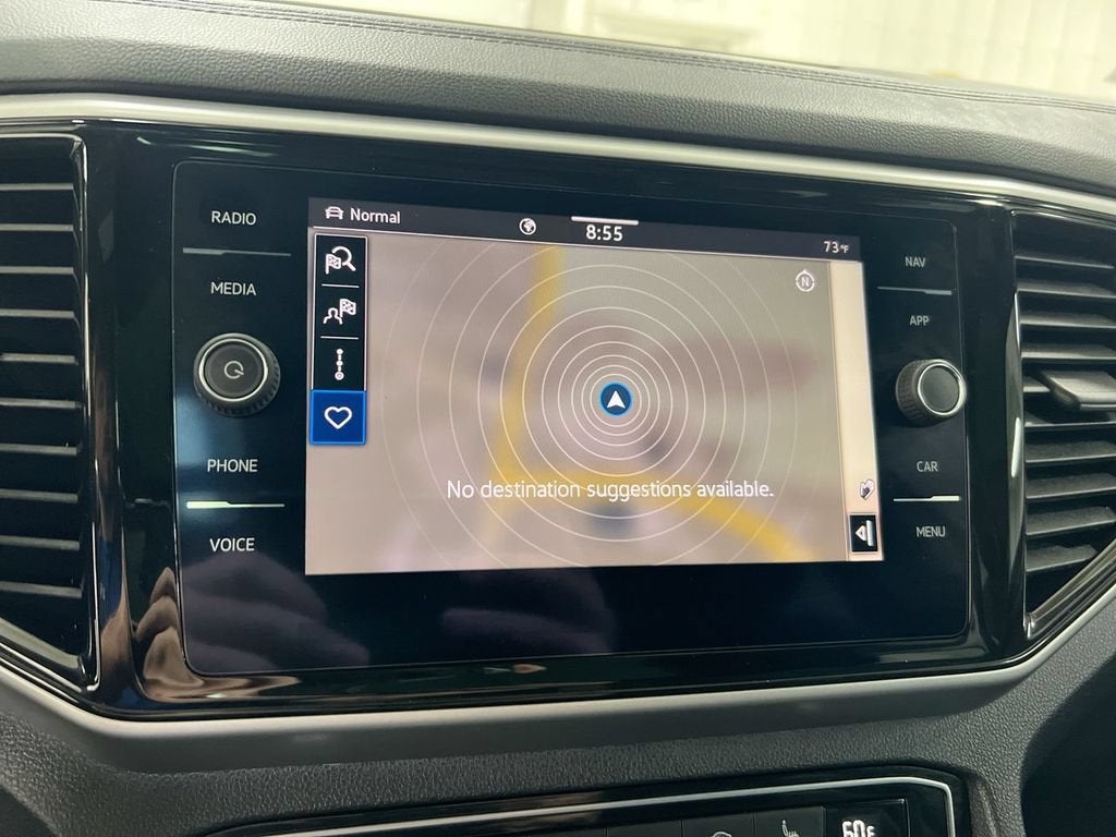 2022 Volkswagen Atlas Cross Sport 2.0T SEL R-Line