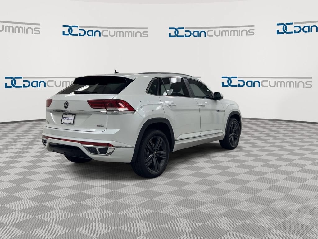 2022 Volkswagen Atlas Cross Sport 2.0T SEL R-Line