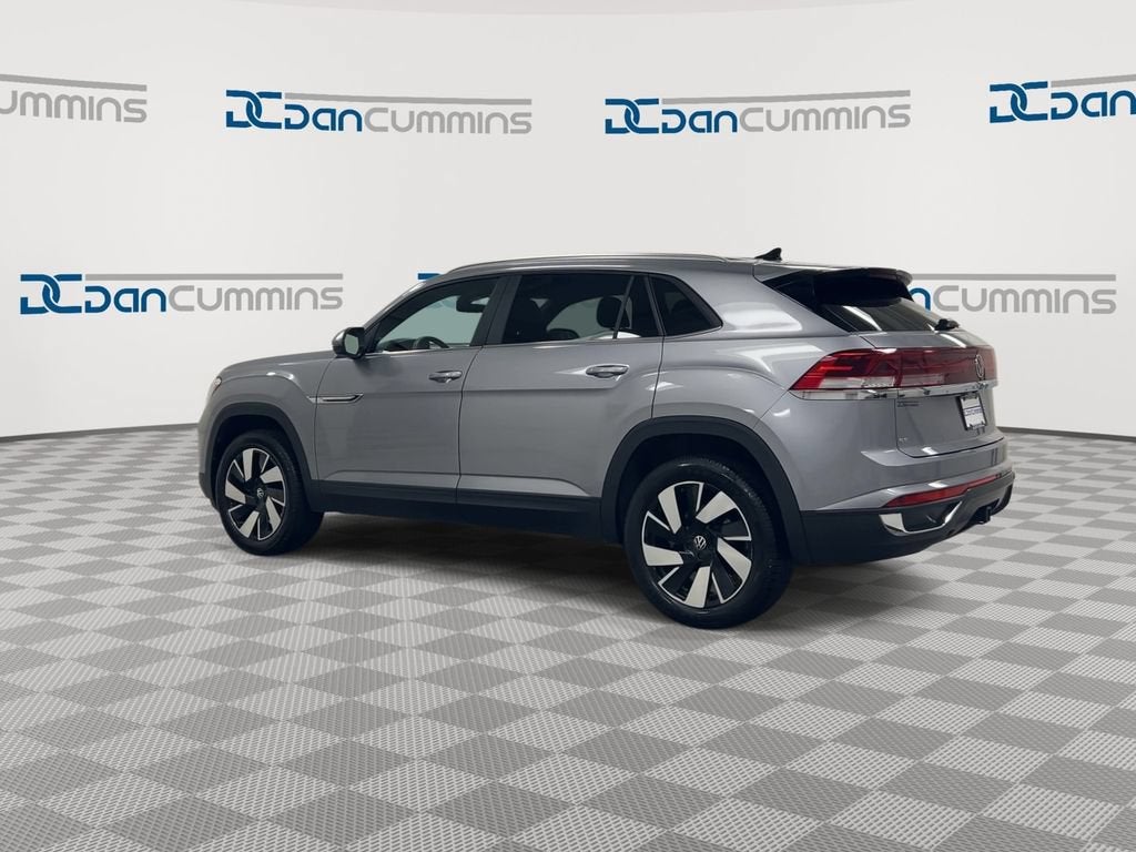 2025 Volkswagen Atlas Cross Sport 2.0T SE w/Technology