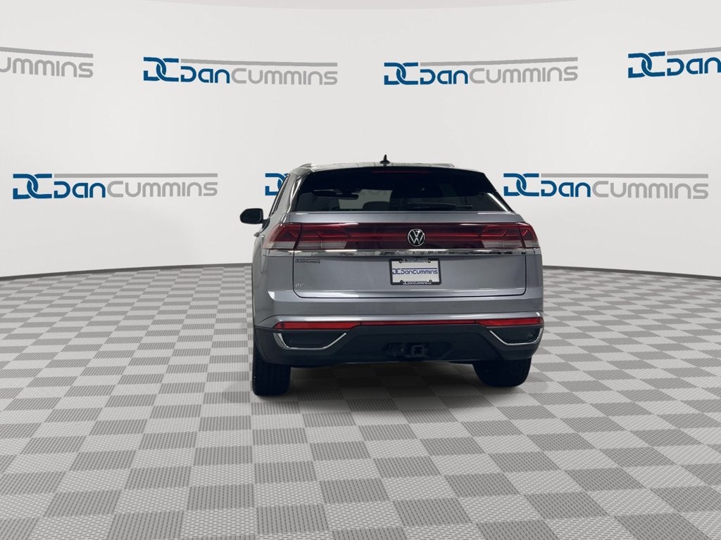 2025 Volkswagen Atlas Cross Sport 2.0T SE w/Technology