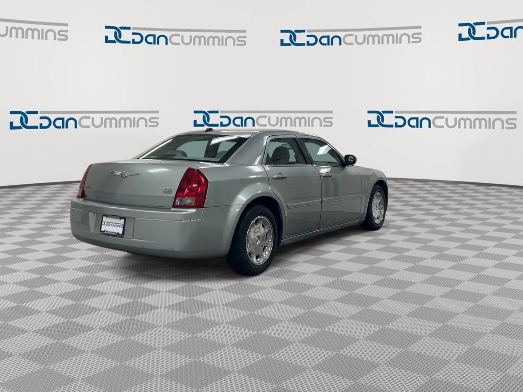 2005 Chrysler 300 300 Touring