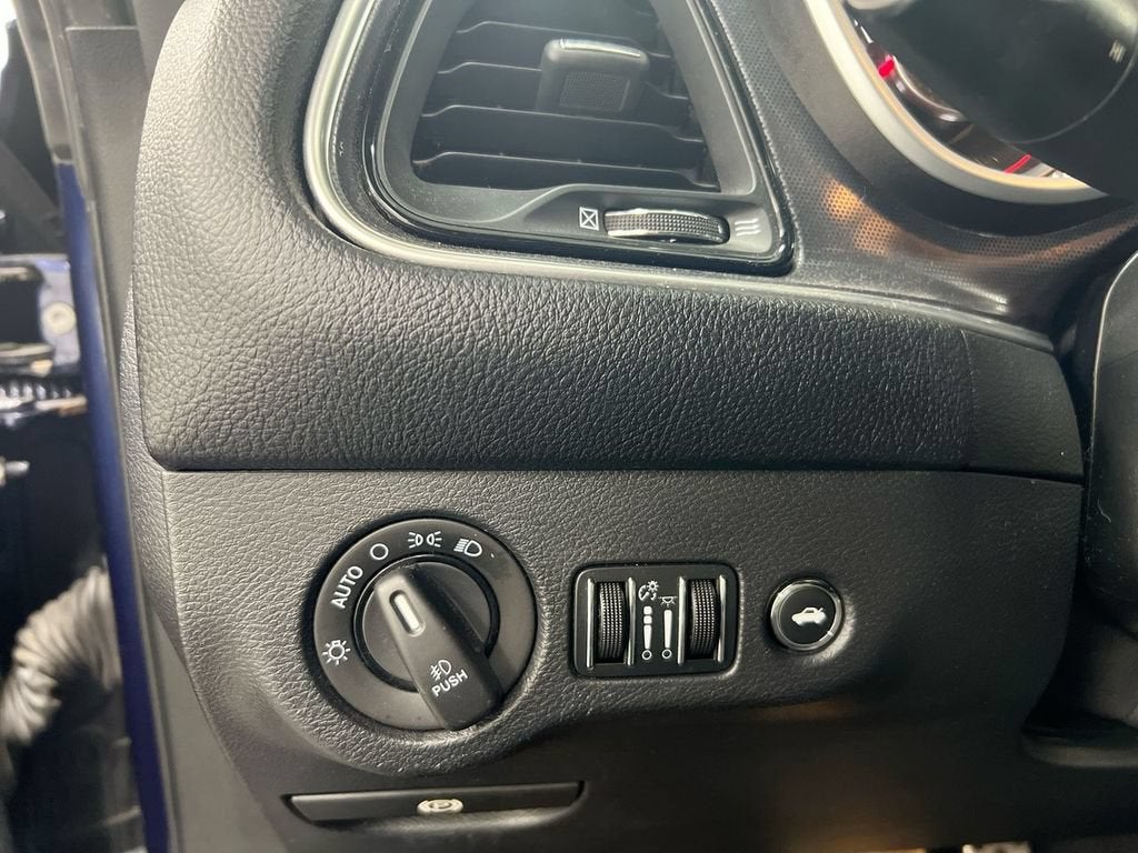 2015 Dodge Challenger R/T Plus