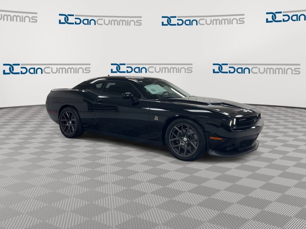 2016 Dodge Challenger R/T Scat Pack