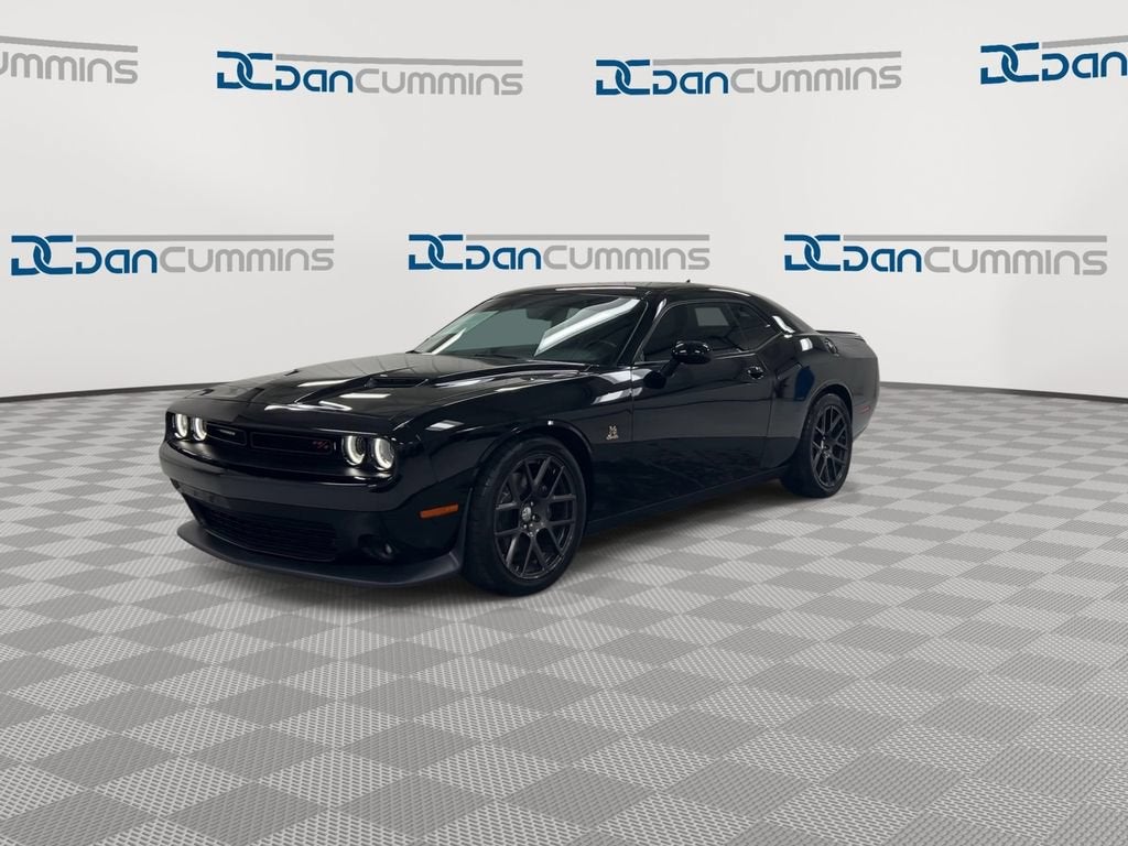 2016 Dodge Challenger R/T Scat Pack