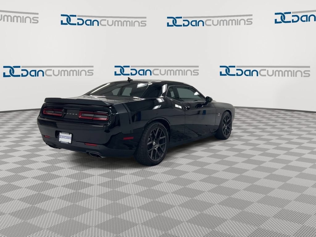 2016 Dodge Challenger R/T Scat Pack