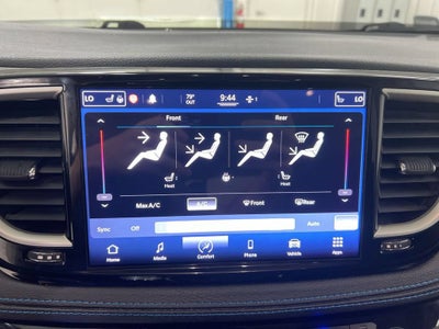 2021 Chrysler Pacifica Touring