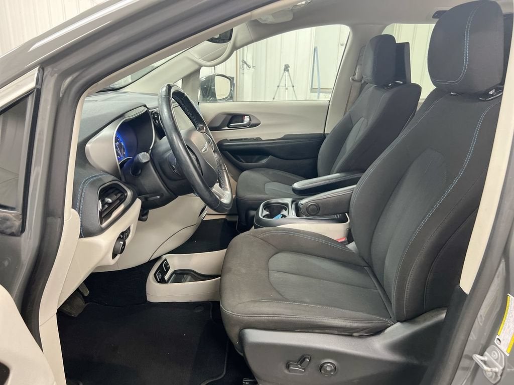 2021 Chrysler Pacifica Touring