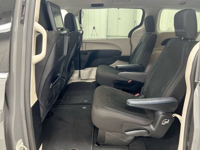 2021 Chrysler Pacifica Touring