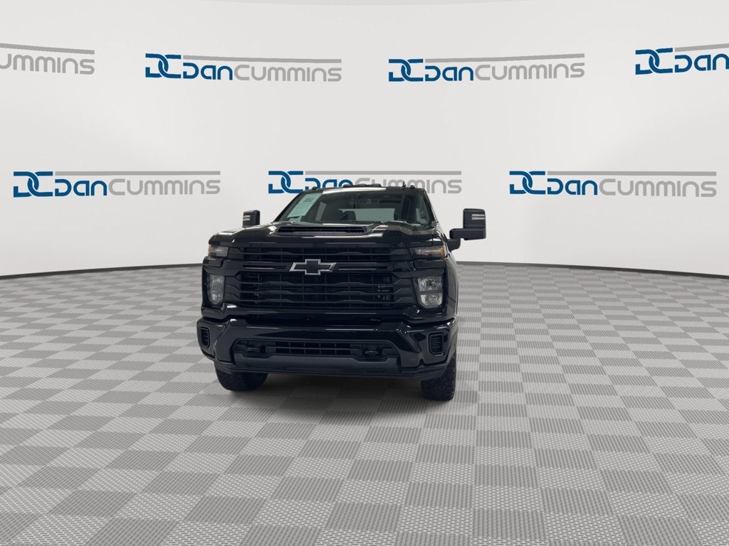 2024 Chevrolet Silverado 2500 HD Custom