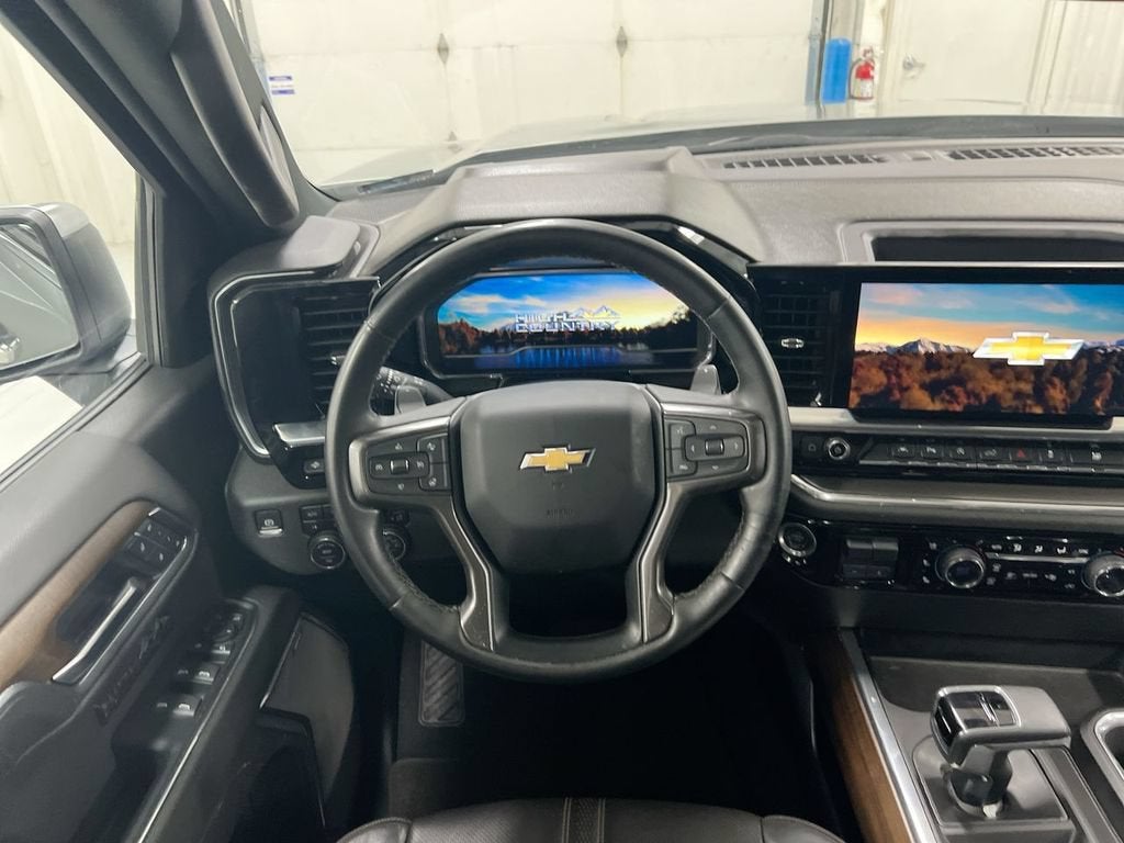 2023 Chevrolet Silverado 1500 High Country