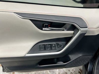 2019 Toyota RAV4 Adventure