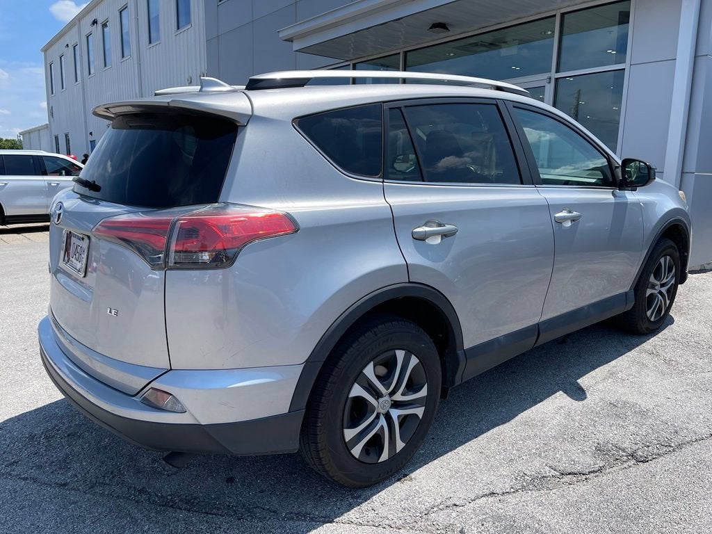 2016 Toyota RAV4 LE