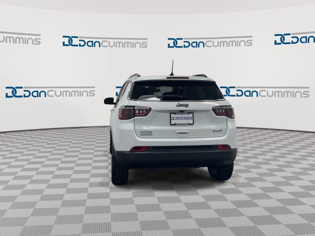 2023 Jeep Compass Latitude Lux