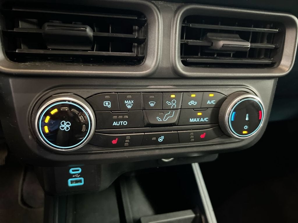 2023 Ford Maverick XL