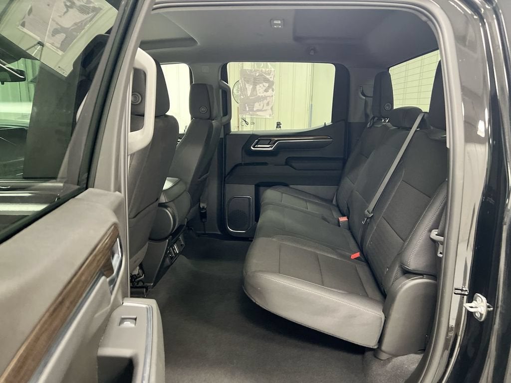 2025 Chevrolet Silverado 1500 LT (2FL)