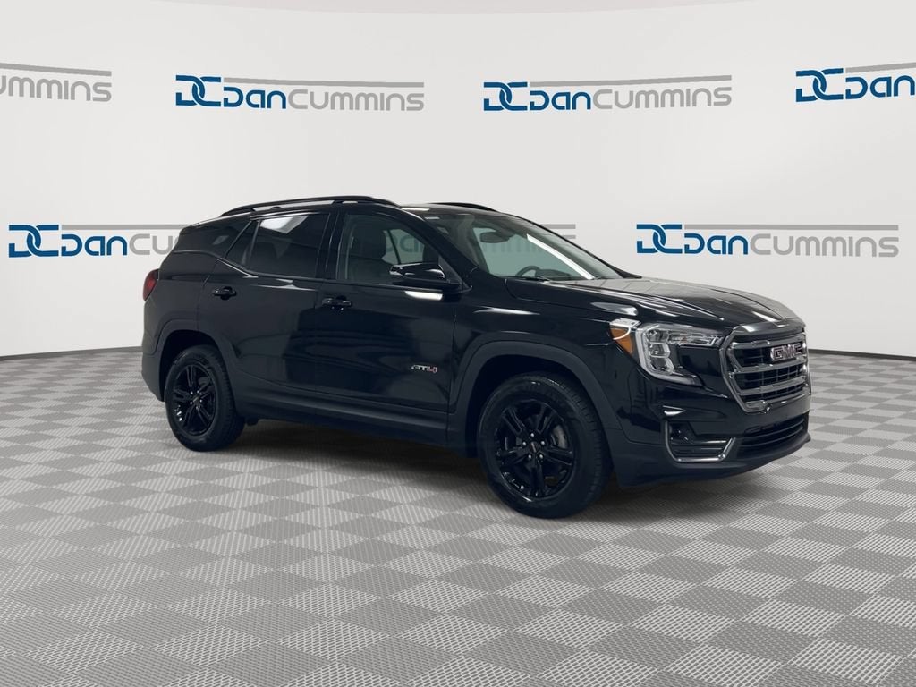 2023 GMC Terrain AT4