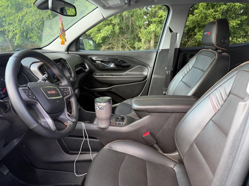 2023 GMC Terrain AT4
