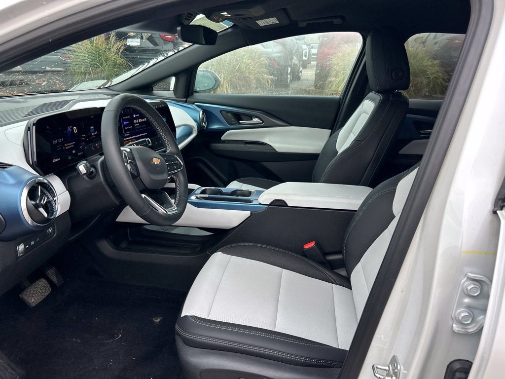 2024 Chevrolet Equinox EV 2LT