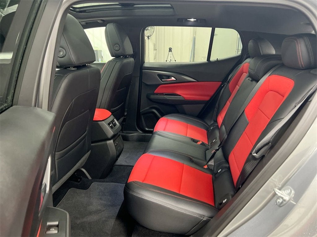 2025 Chevrolet Equinox EV RS