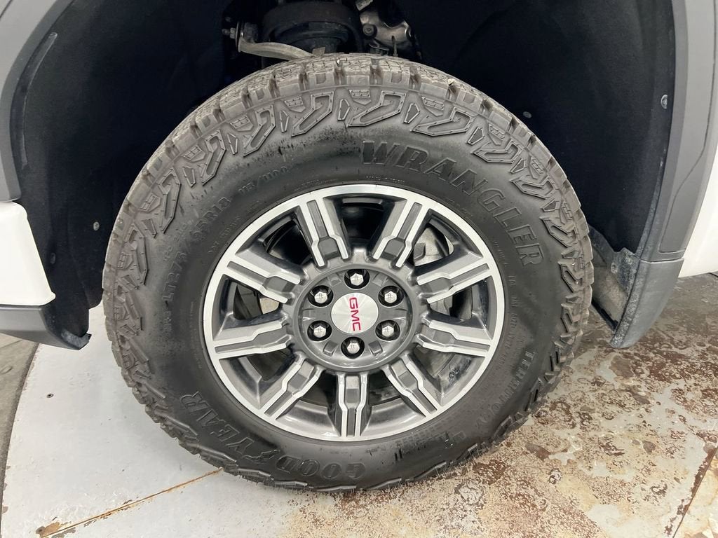 2025 GMC Sierra 1500 AT4