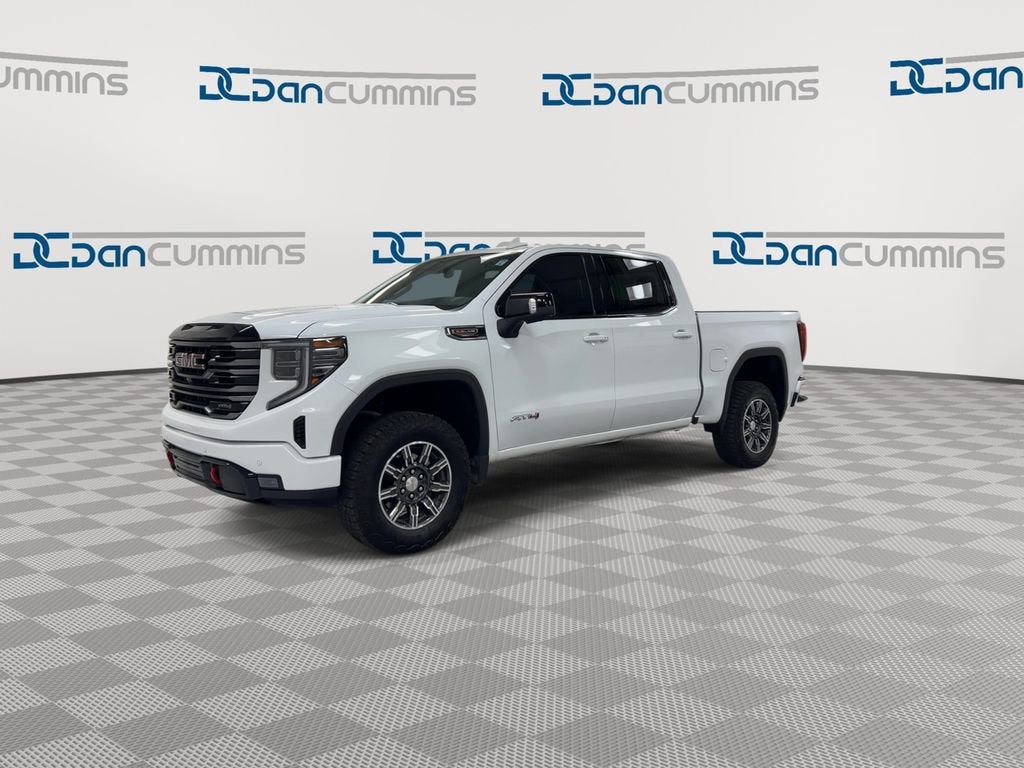 2025 GMC Sierra 1500 AT4