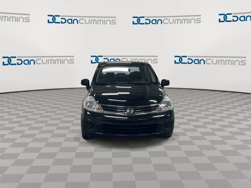 2011 Nissan Versa 1.8 S