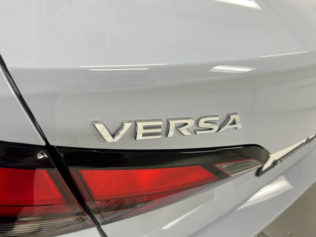 2024 Nissan Versa SV