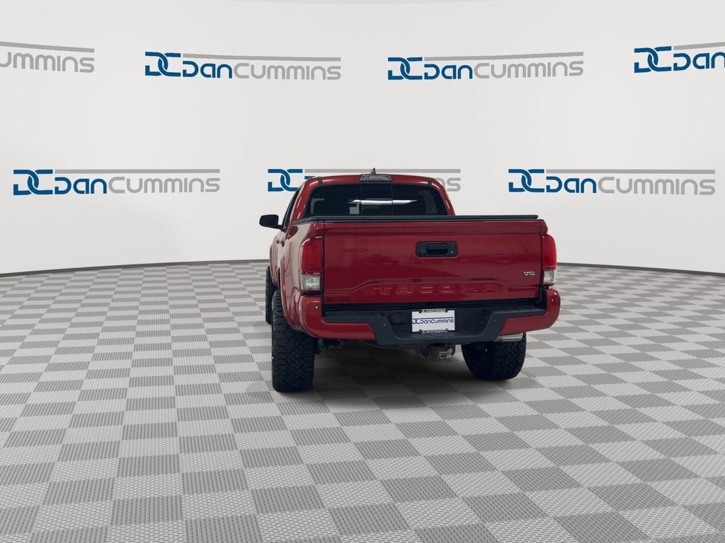 2017 Toyota Tacoma SR5