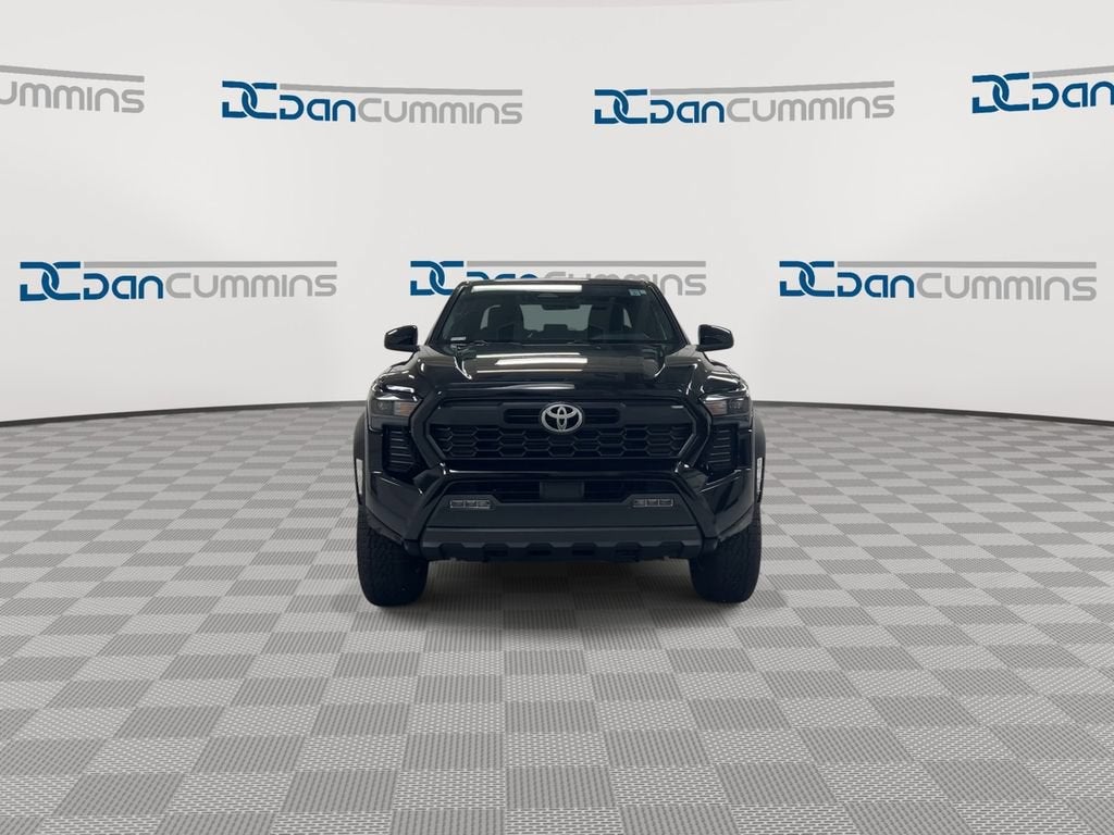 2024 Toyota Tacoma 4WD SR5