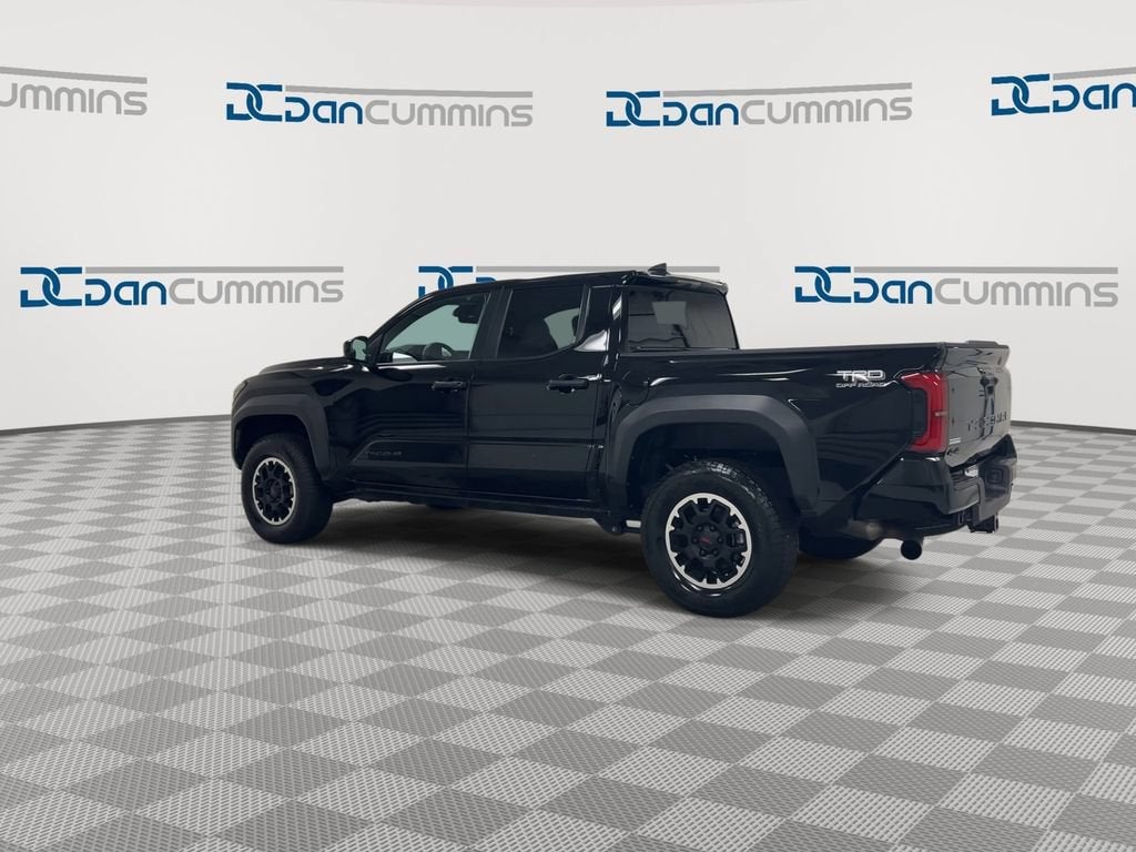 2024 Toyota Tacoma 4WD SR5