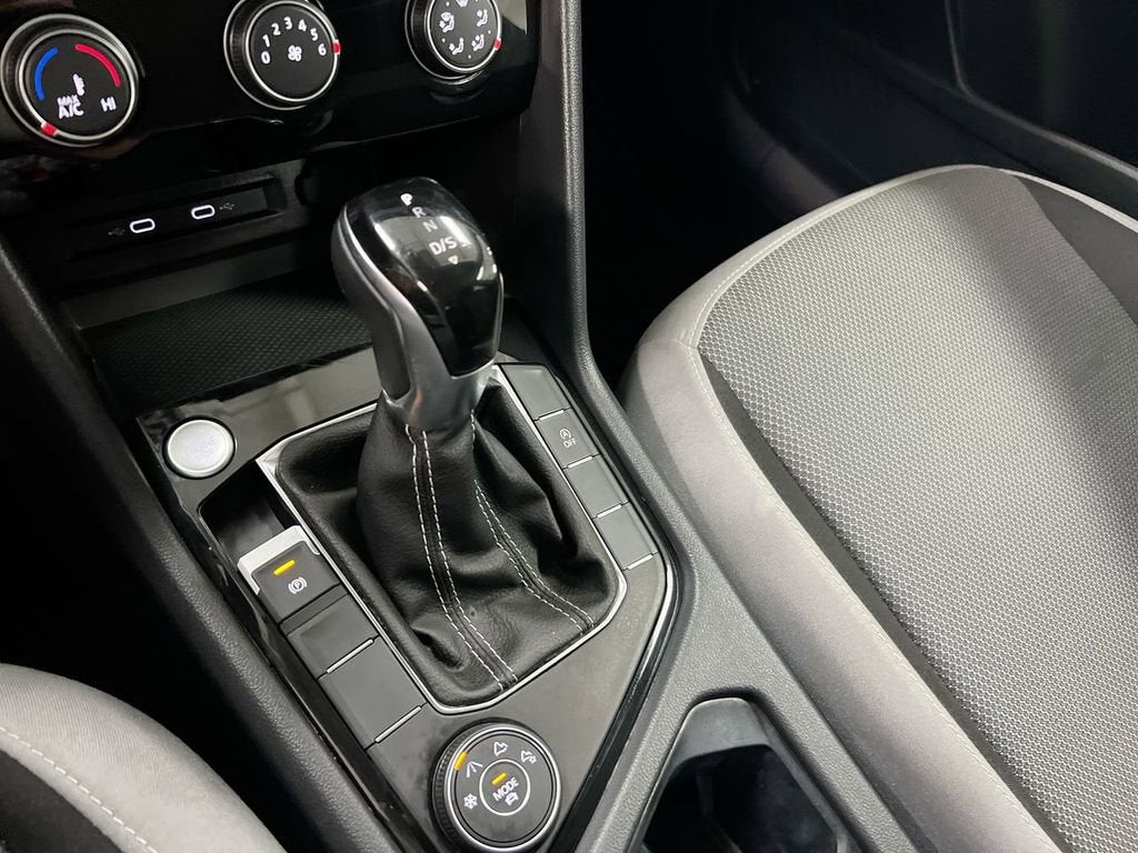 2024 Volkswagen Taos S