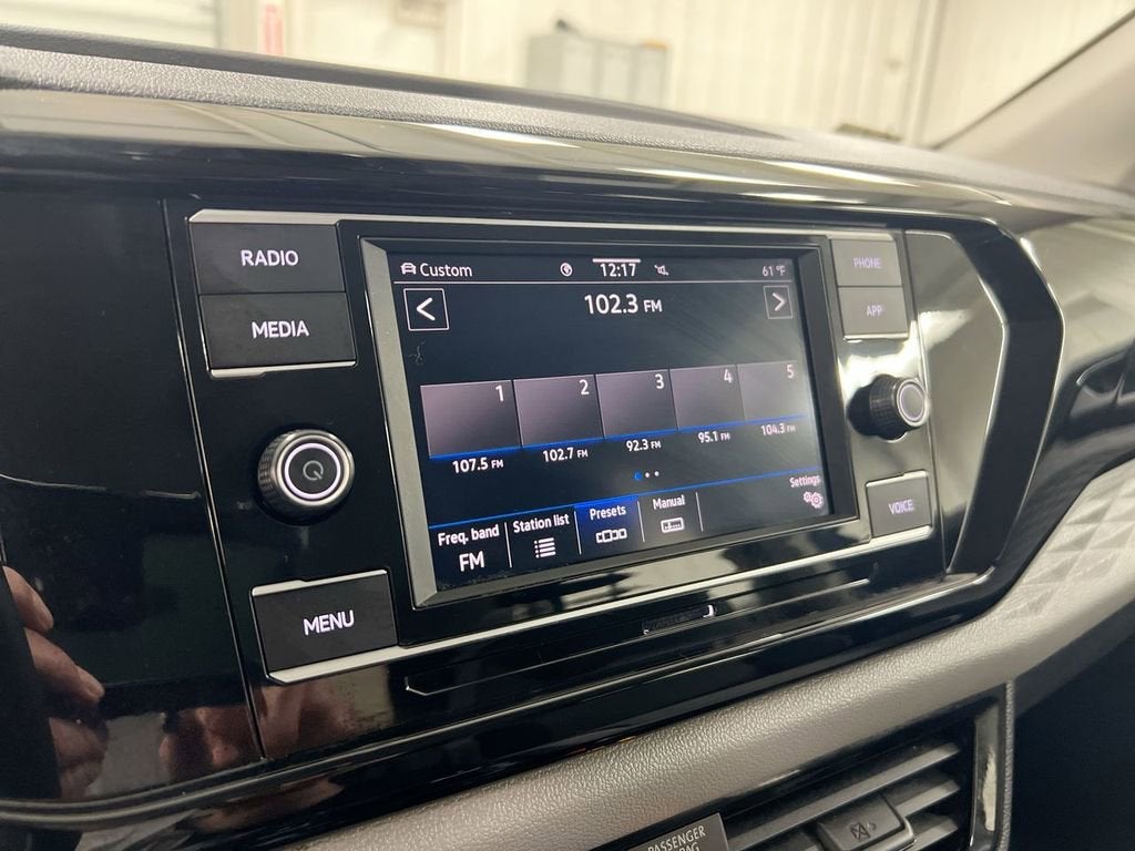 2024 Volkswagen Taos S