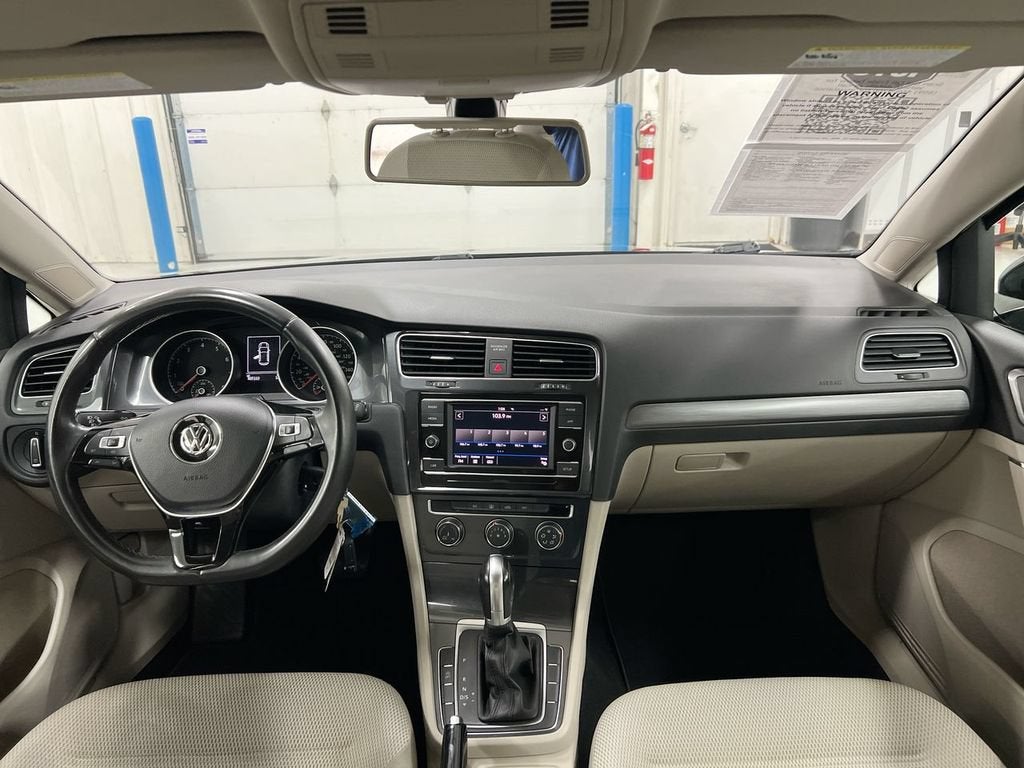 2019 Volkswagen Golf S
