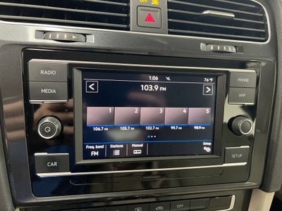 2019 Volkswagen Golf S