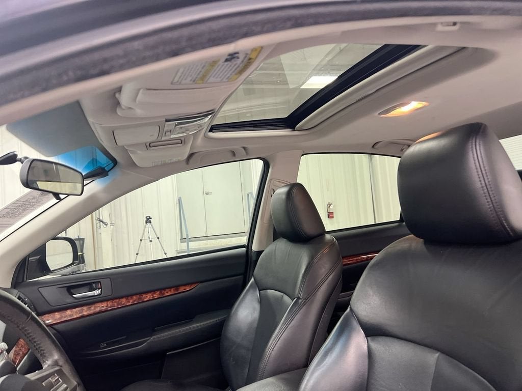 2010 Subaru Legacy Limited Moon