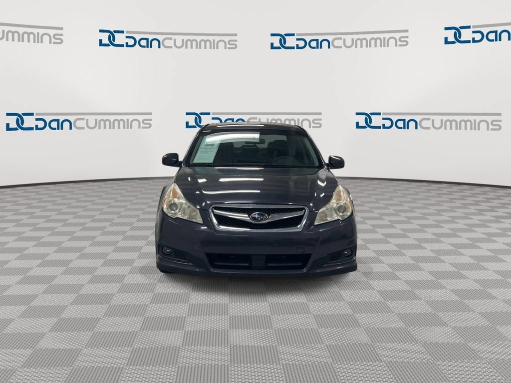 2010 Subaru Legacy Limited Moon