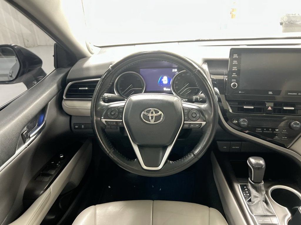 2021 Toyota Camry Hybrid XLE