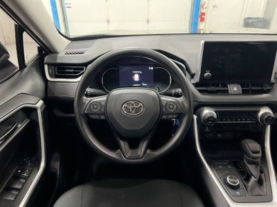 2023 Toyota RAV4 Hybrid LE