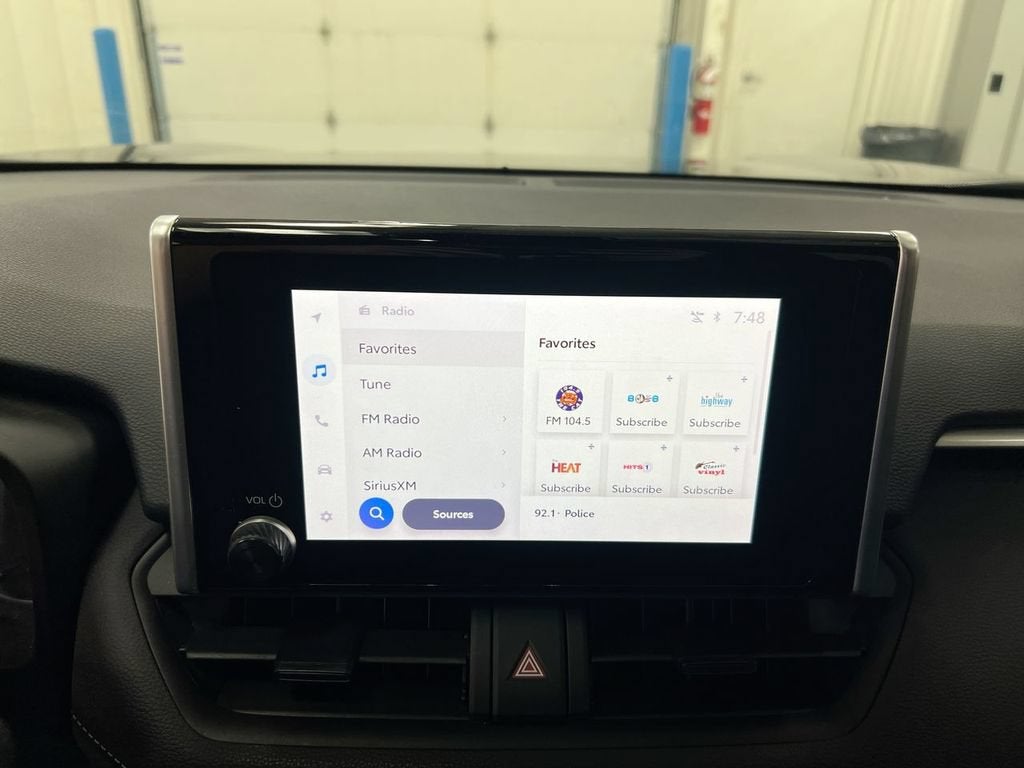 2023 Toyota RAV4 Hybrid LE
