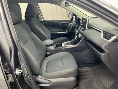 2023 Toyota RAV4 Hybrid LE