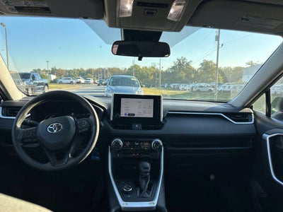 2025 Toyota RAV4 Hybrid LE