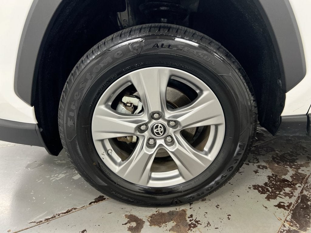 2024 Toyota RAV4 Hybrid LE