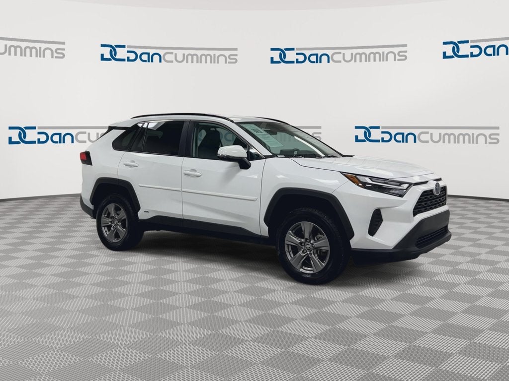 2024 Toyota RAV4 Hybrid LE